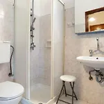 Areti Orfeas 6 شقة