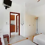 شقة Areti Orfeas 6